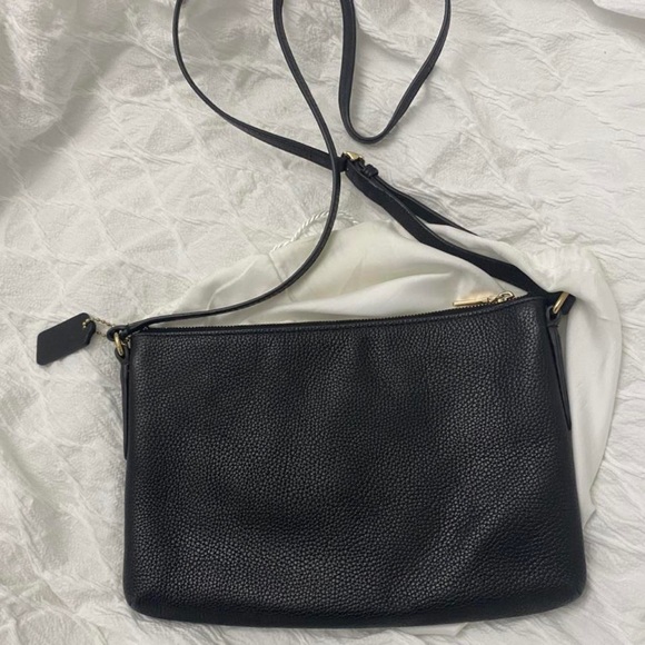 Coach leather bag - Picture 2 of 3